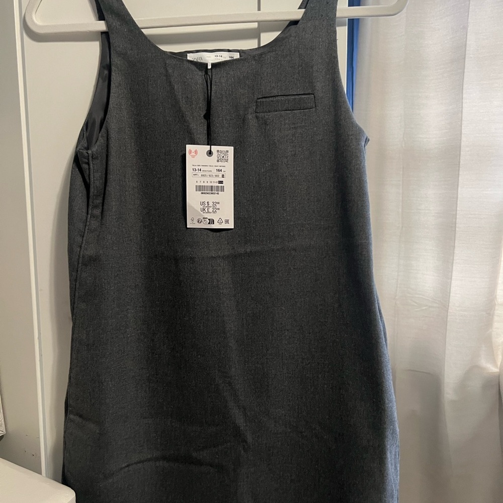 Elegant Gray Sleeveless Dress